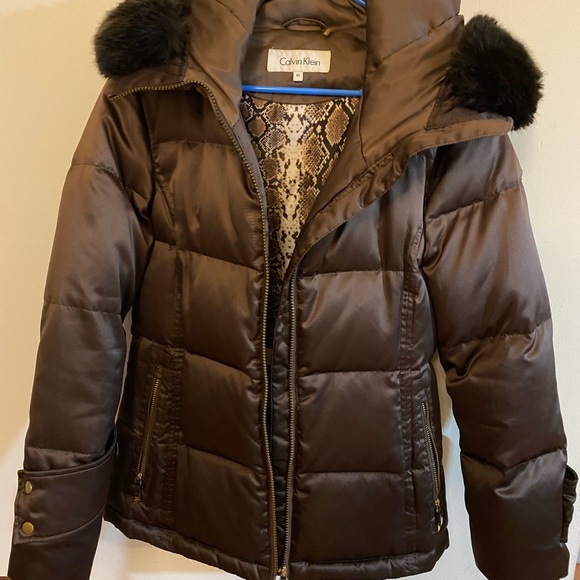 The coat in good condition. Used only one season. - Picture 5 of 8